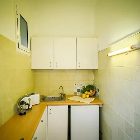 Christina Апартаменты