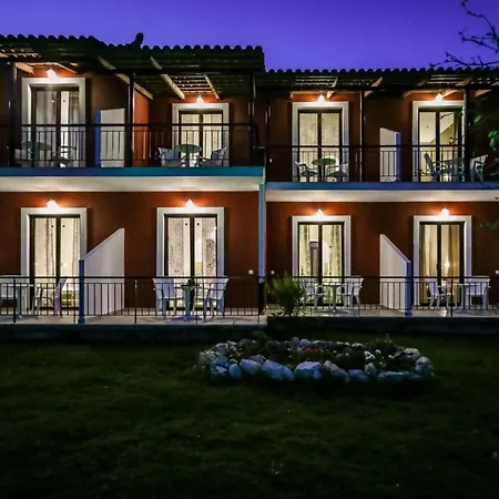 Апартаменты Christina Лаганас